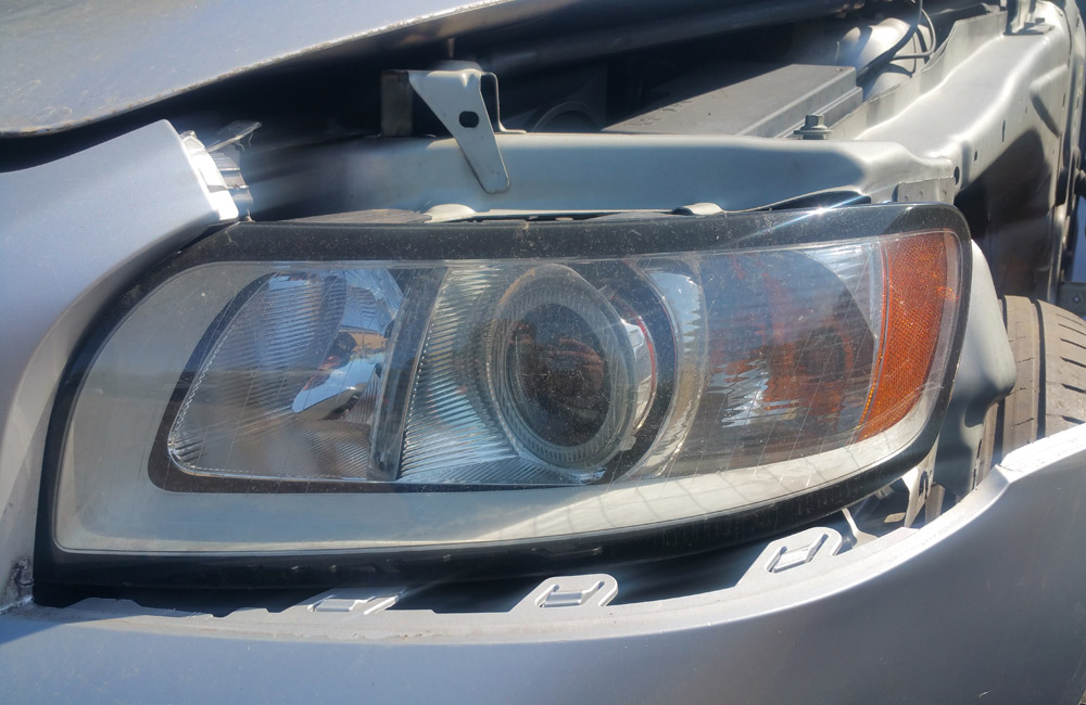 Volvo V50 SE D Headlight passenger side front